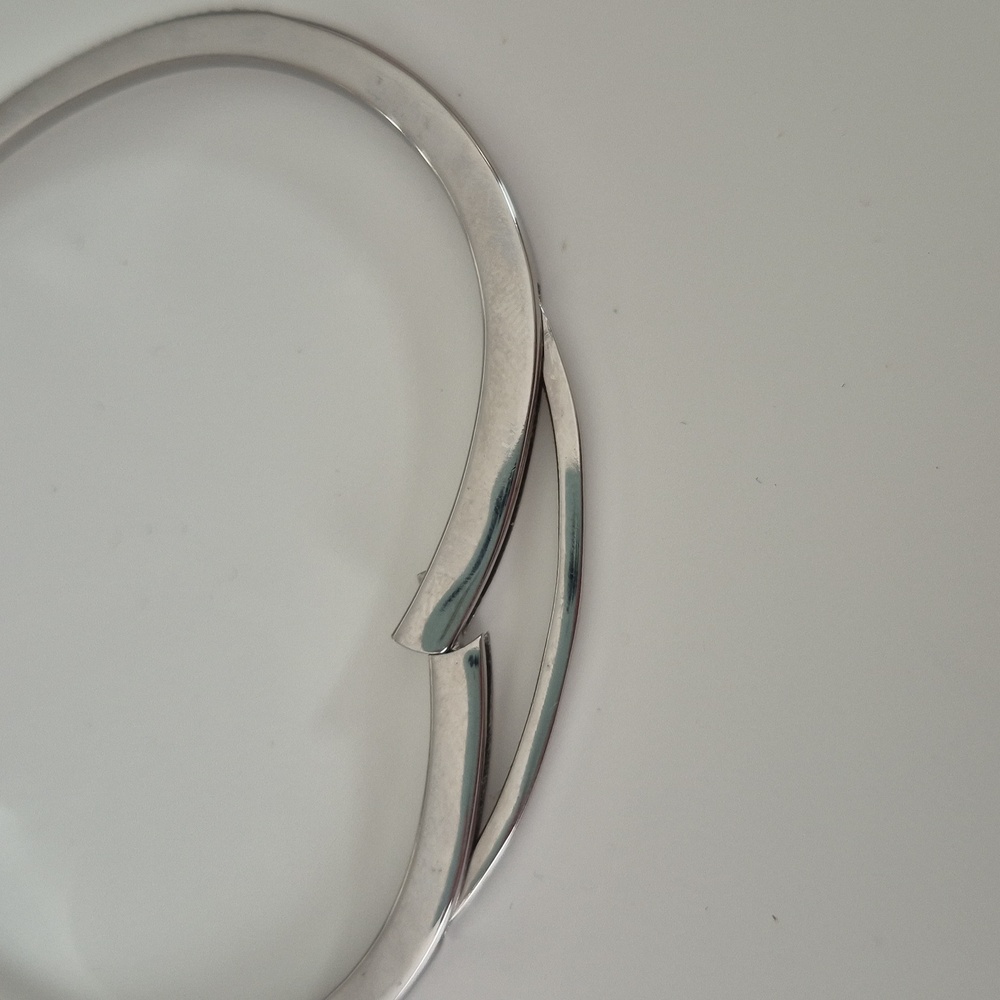 Elegant Silver Bracelet with Cz - Picture 2 of 5